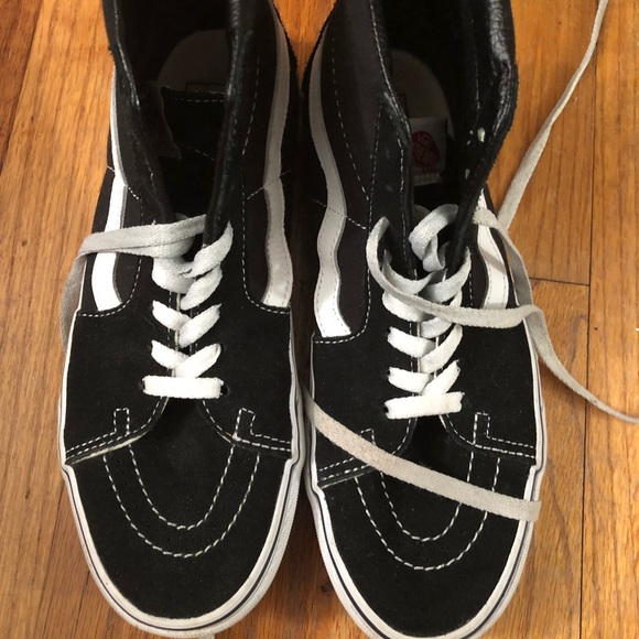 Vans Shoes - HIGH TOP VANS